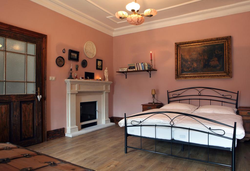 Apartmany Antik Pratterov Dom Banská Štiavnica Zimmer foto